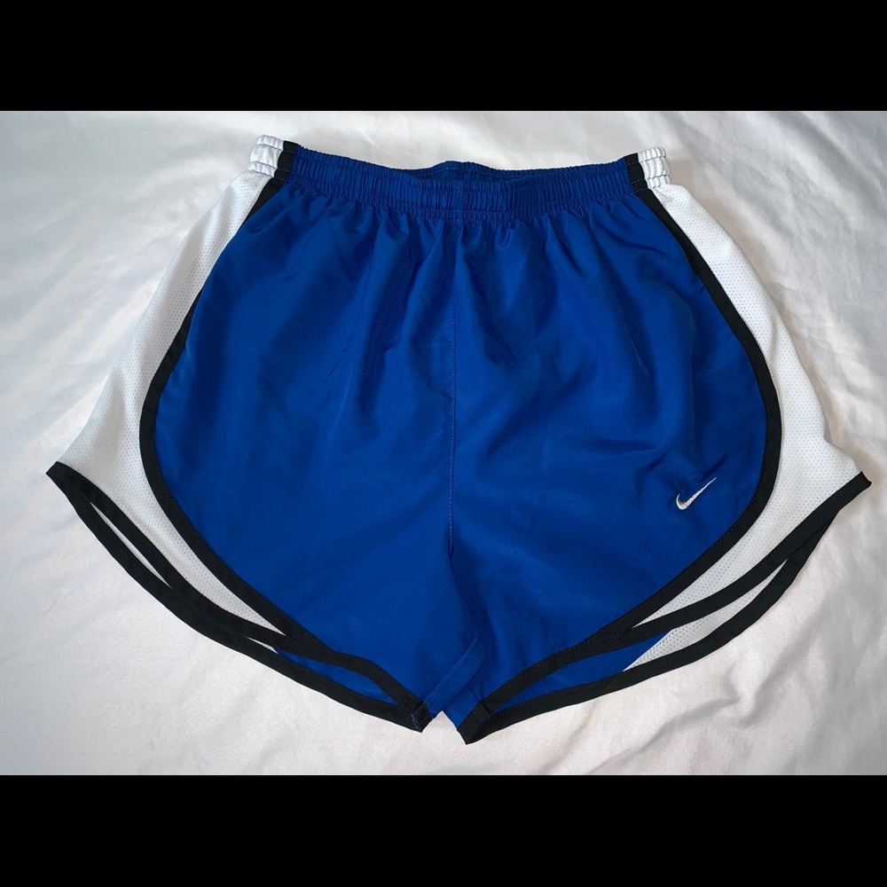 Athletic shorts